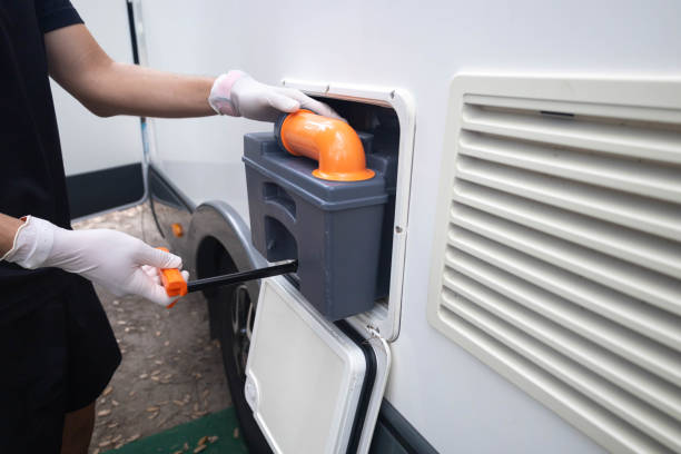 Best Portable toilet rental cost  in San Augustine, TX